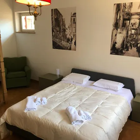 Gardavilla Limoni Am See Holiday home Garda (Verona)